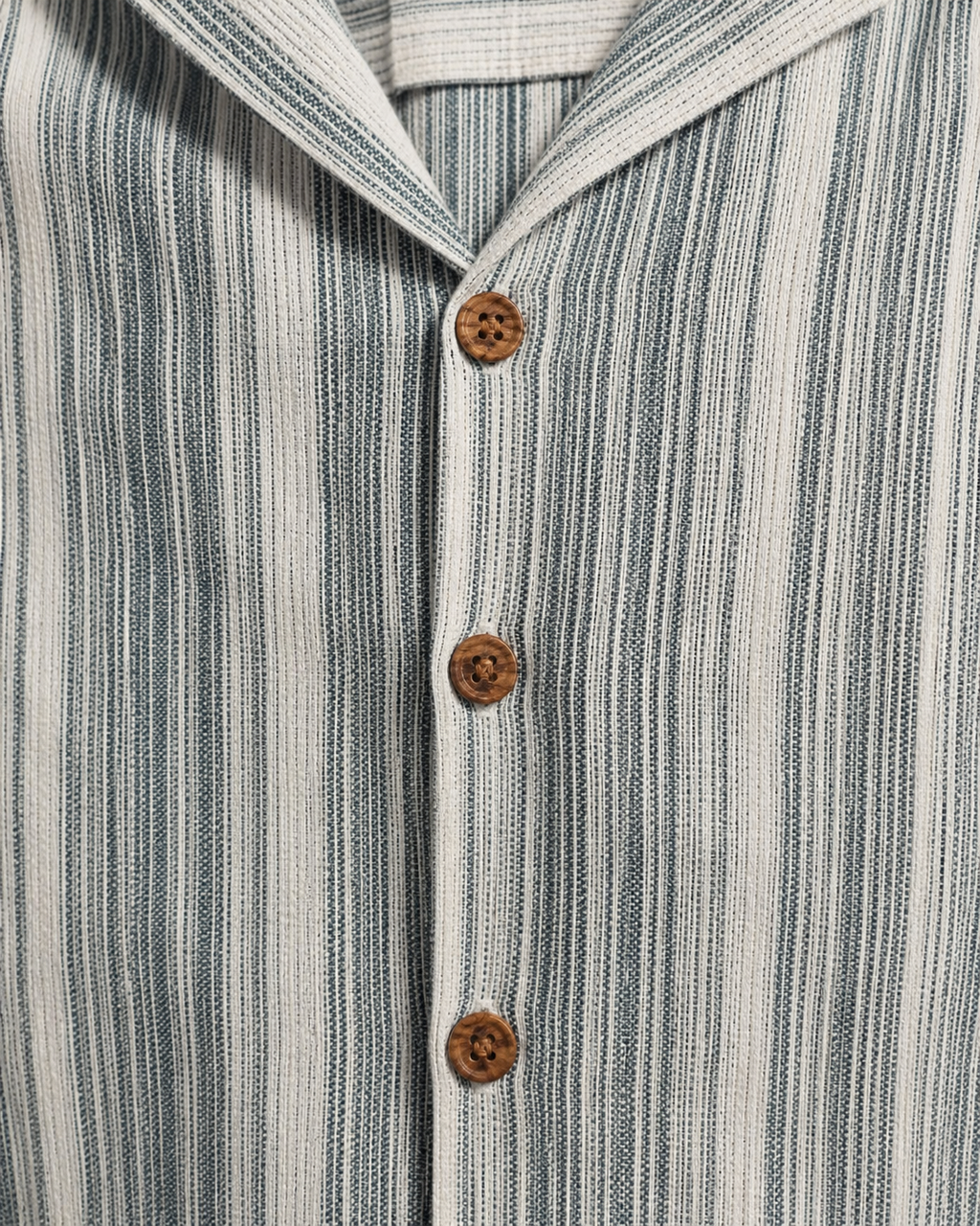 Men’s Blue Striped Short Sleeve Button-Up Shirt