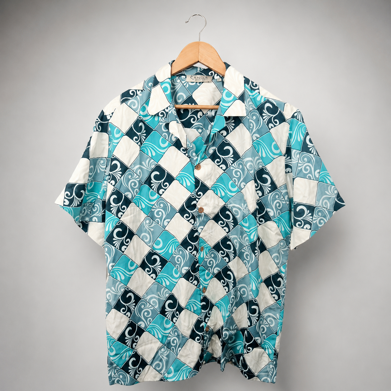 Premium Tee Wavy Diamond Printed Camp