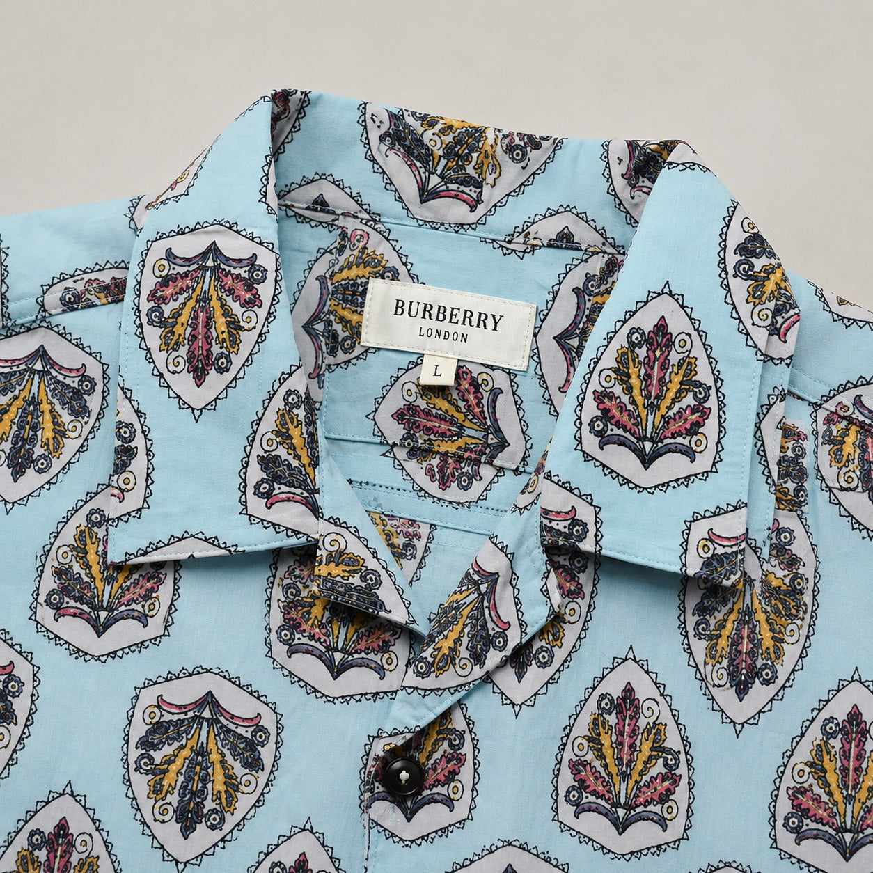 Premium Tee Ivory Sky Blue Botanical