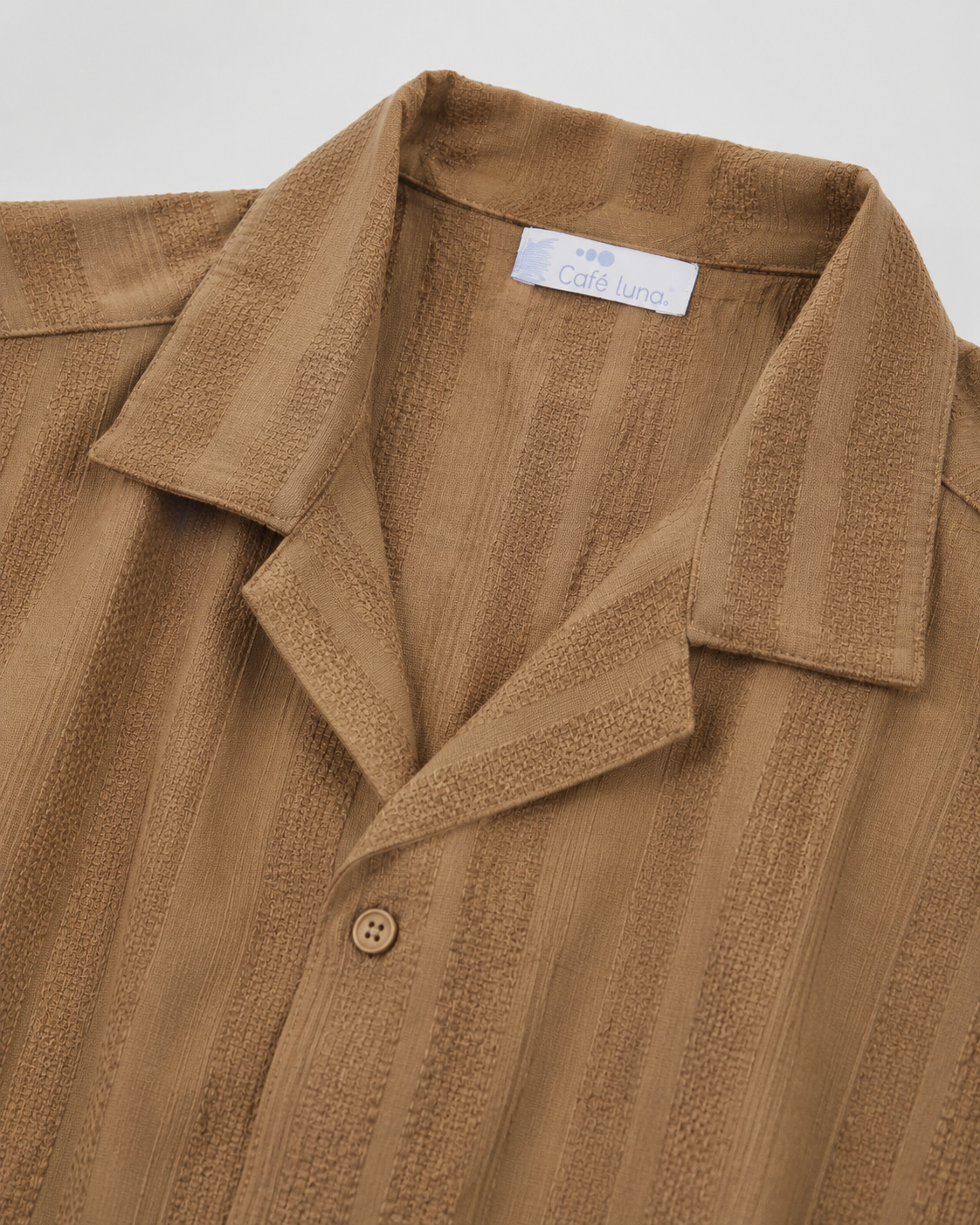 Men’s Tan Textured Stripe Short Sleeve Button-Up Shirt