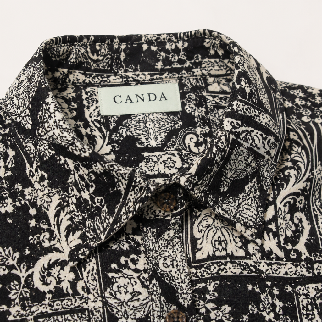 Premium Tee Black & White Paisley Printed