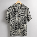 Premium Tee Black & White Paisley Printed